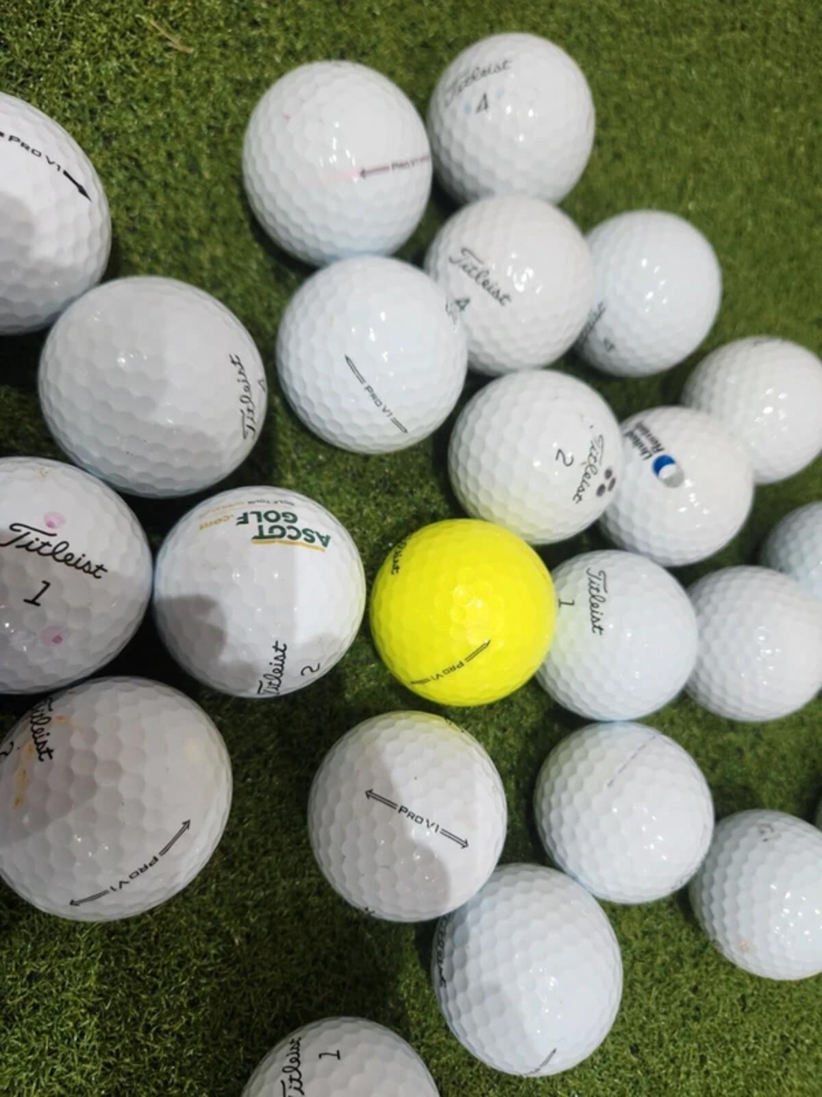 26 x Titleist Pro V1 "A" Grade 2nd Chance Golf Balls