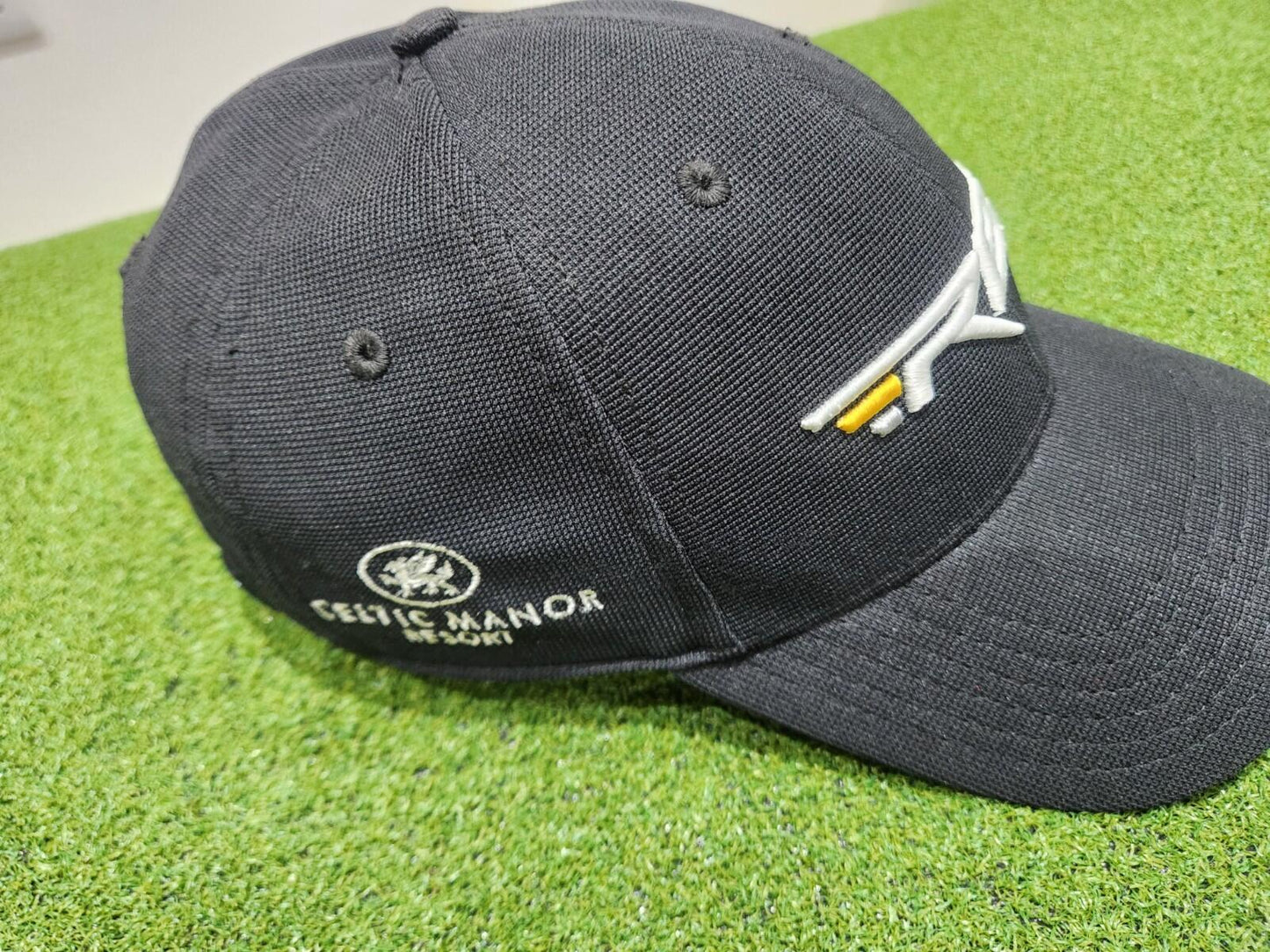 TaylorMade RBZ Adjustable Golf Cap - Black - One Size Fits All - Great Branding