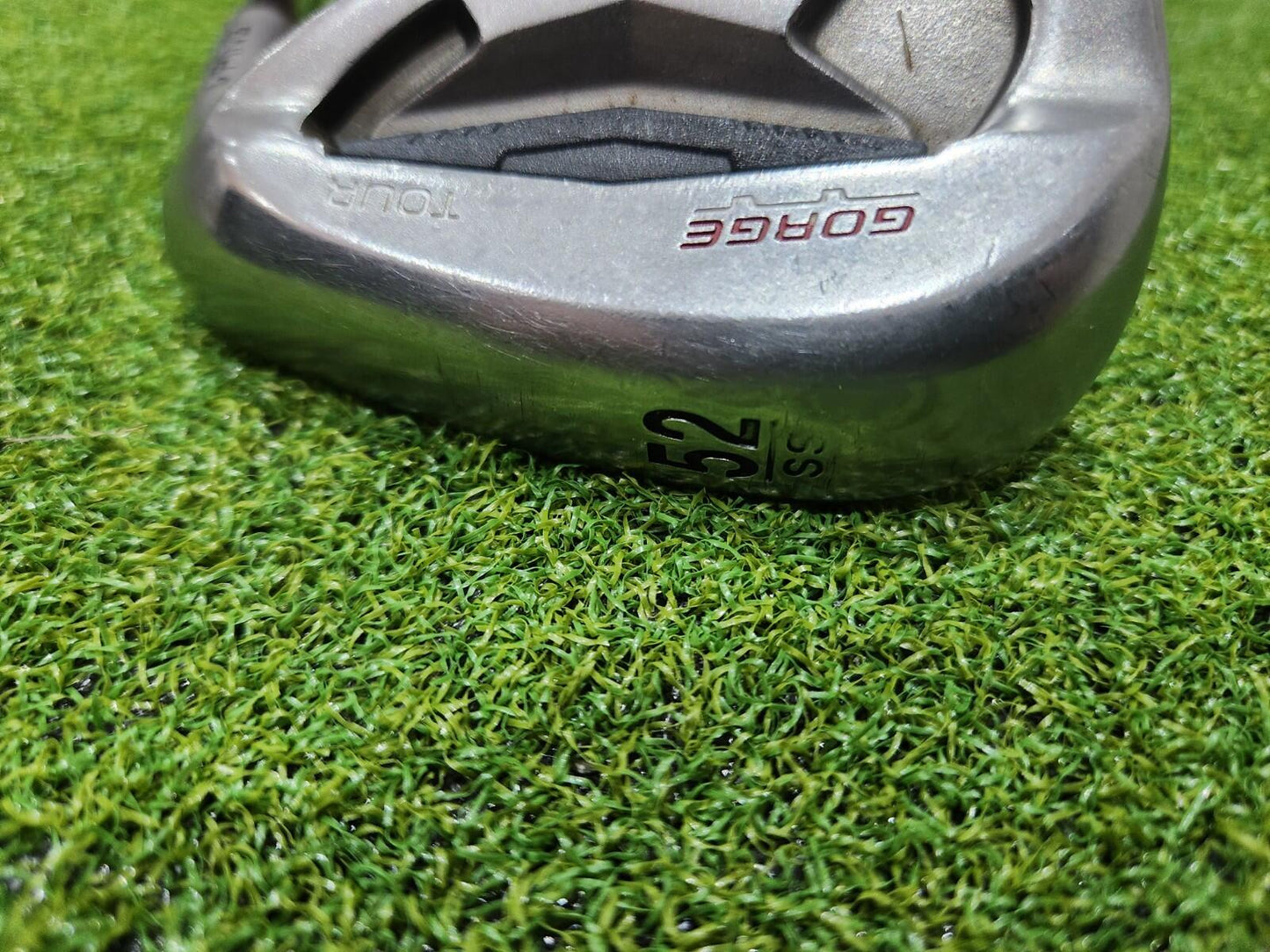 PING Gorge Tour Gap Wedge - 52° Loft - Mens RH - Black Dot - Stiff Flex