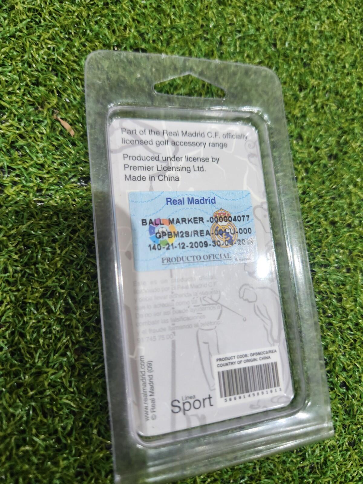 Real Madrid Official Golf Ball Marker - Club Logo - New In Packaging