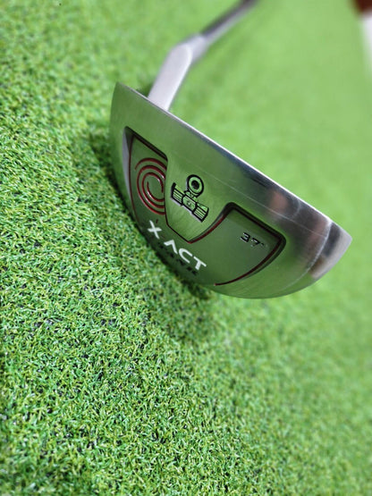 Odyssey XACT Tank Chipper - 37° - Men's LH - 35" - Improve Your Short Game Now!
