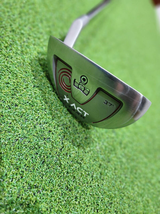Odyssey XACT Tank Chipper - 37° - Men's LH - 35" - Improve Your Short Game Now!