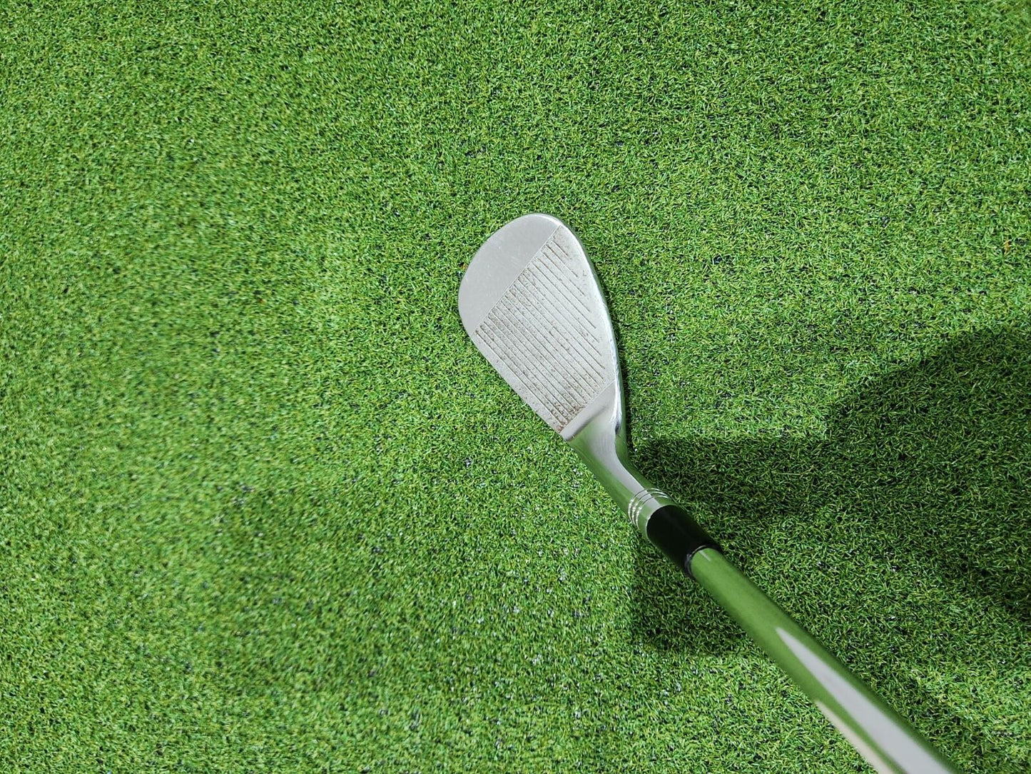 TaylorMade Milled Grind 2 Sand Wedge - 56° / SB12 - Mens RH - DG S200 Stiff Flex