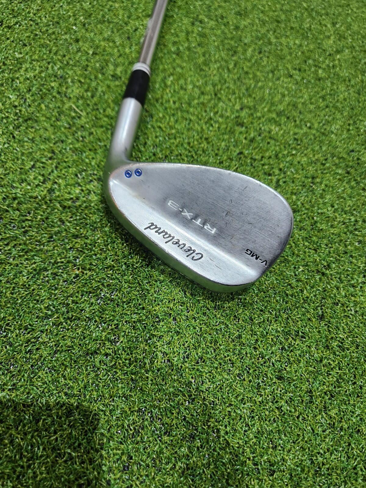 Cleveland RTX-3 Gap Wedge - 48° Loft - Men's RH - 8° Bounce - DG S400 Stiff Flex
