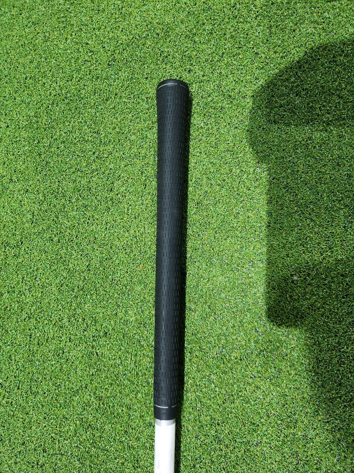 TaylorMade R11s Driver - 10.5° Loft - Men's RH - Regular Flex