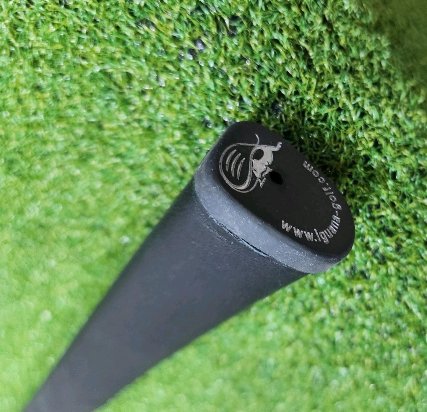 Iguana Golf Leather Putter Grip - Black - Standard - Reverse Stitching
