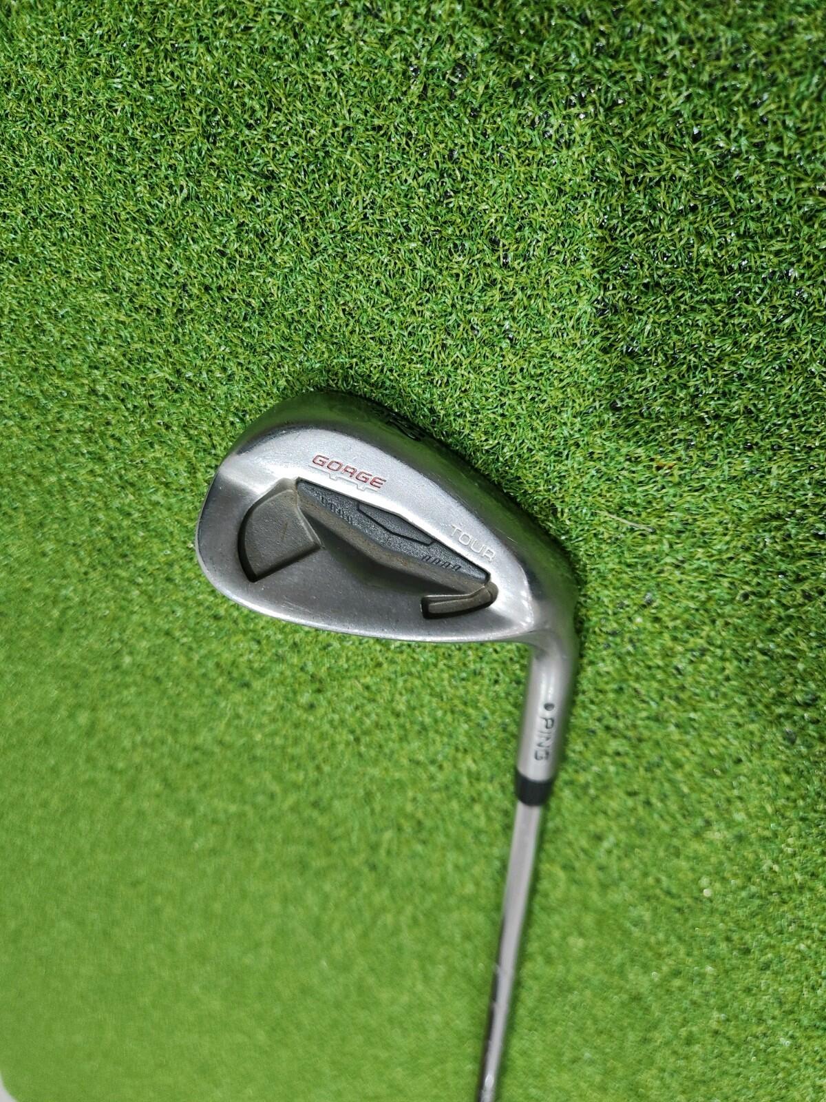 PING Gorge Tour Gap Wedge - 52° Loft - Mens RH - Black Dot - Stiff Flex