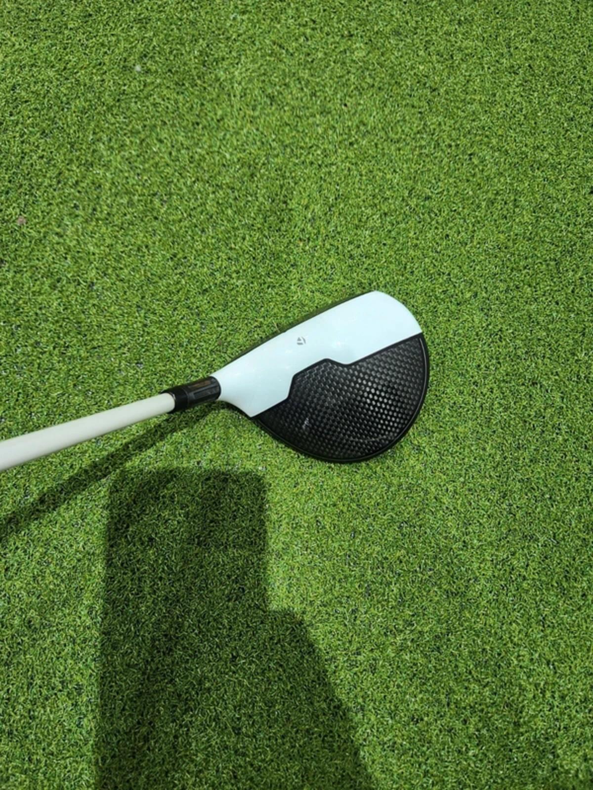 TaylorMade M2 #3 Wood - 15° Loft - Men's RH - Aldila Stiff Flex