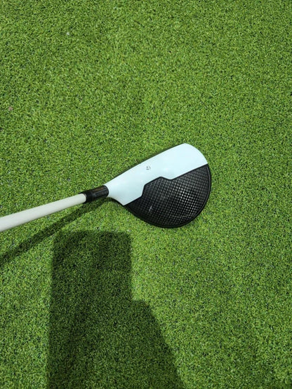 TaylorMade M2 #3 Wood - 15° Loft - Men's RH - Aldila Stiff Flex