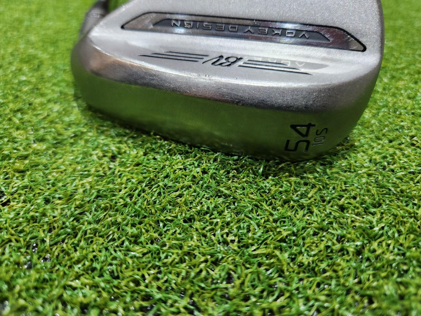 Titleist Vokey SM11 Sand Wedge - 54° Loft - Men's RH - 10 Bounce - Regular Flex