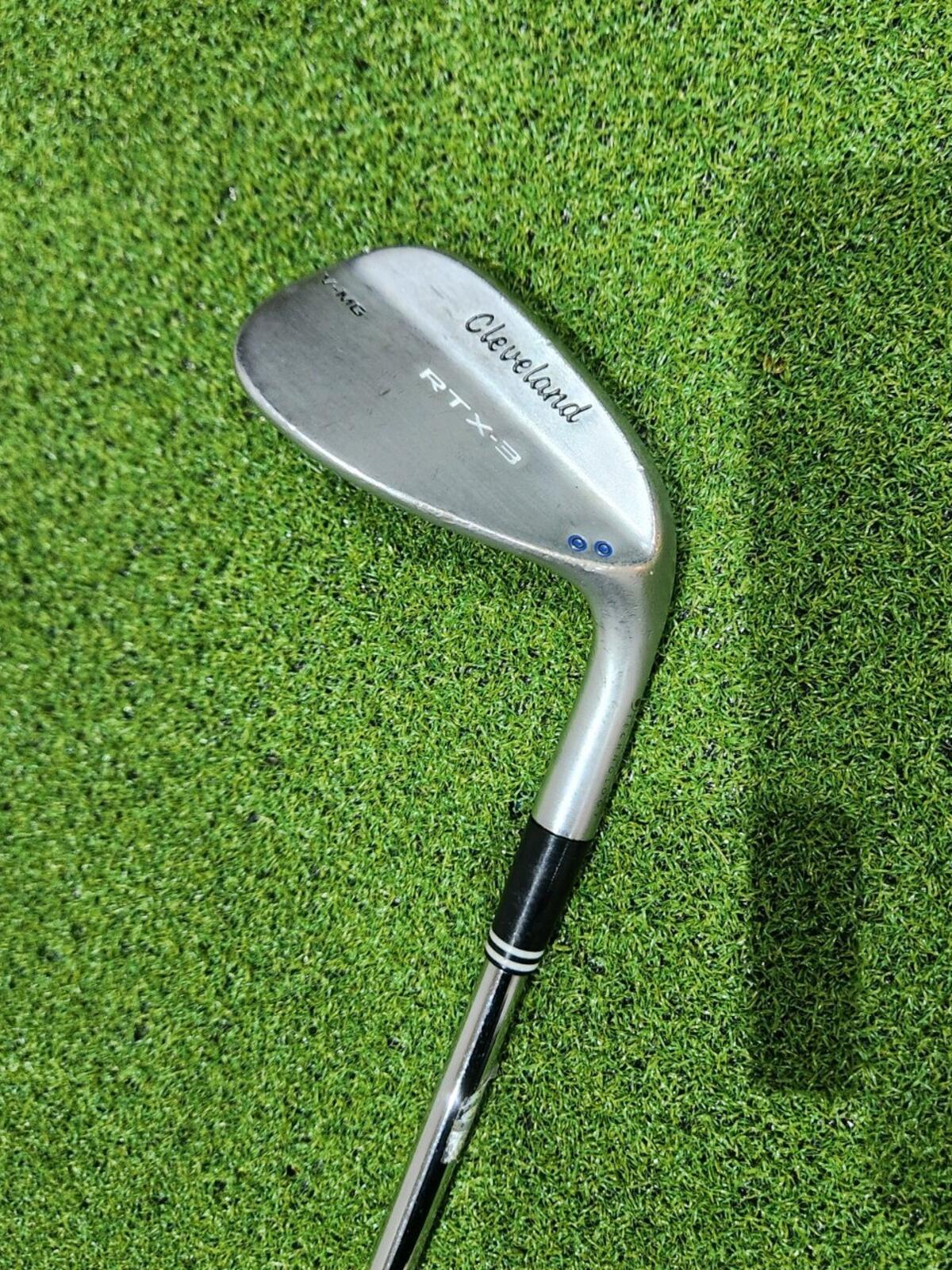 Cleveland RTX-3 Gap Wedge - 48° Loft - Men's RH - 8° Bounce - DG S400 Stiff Flex