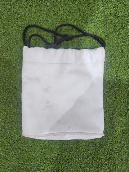 Celtic Football Club Leather Golf Valuables Pouch - White With Club Crest