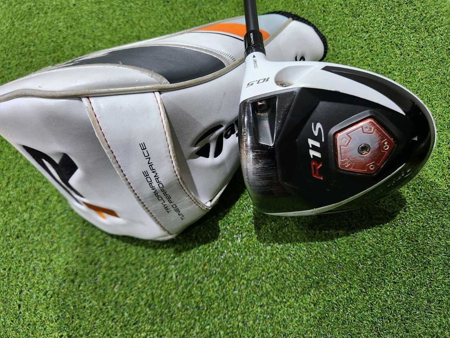 TaylorMade R11s Driver - 10.5° Loft - Men's RH - Regular Flex
