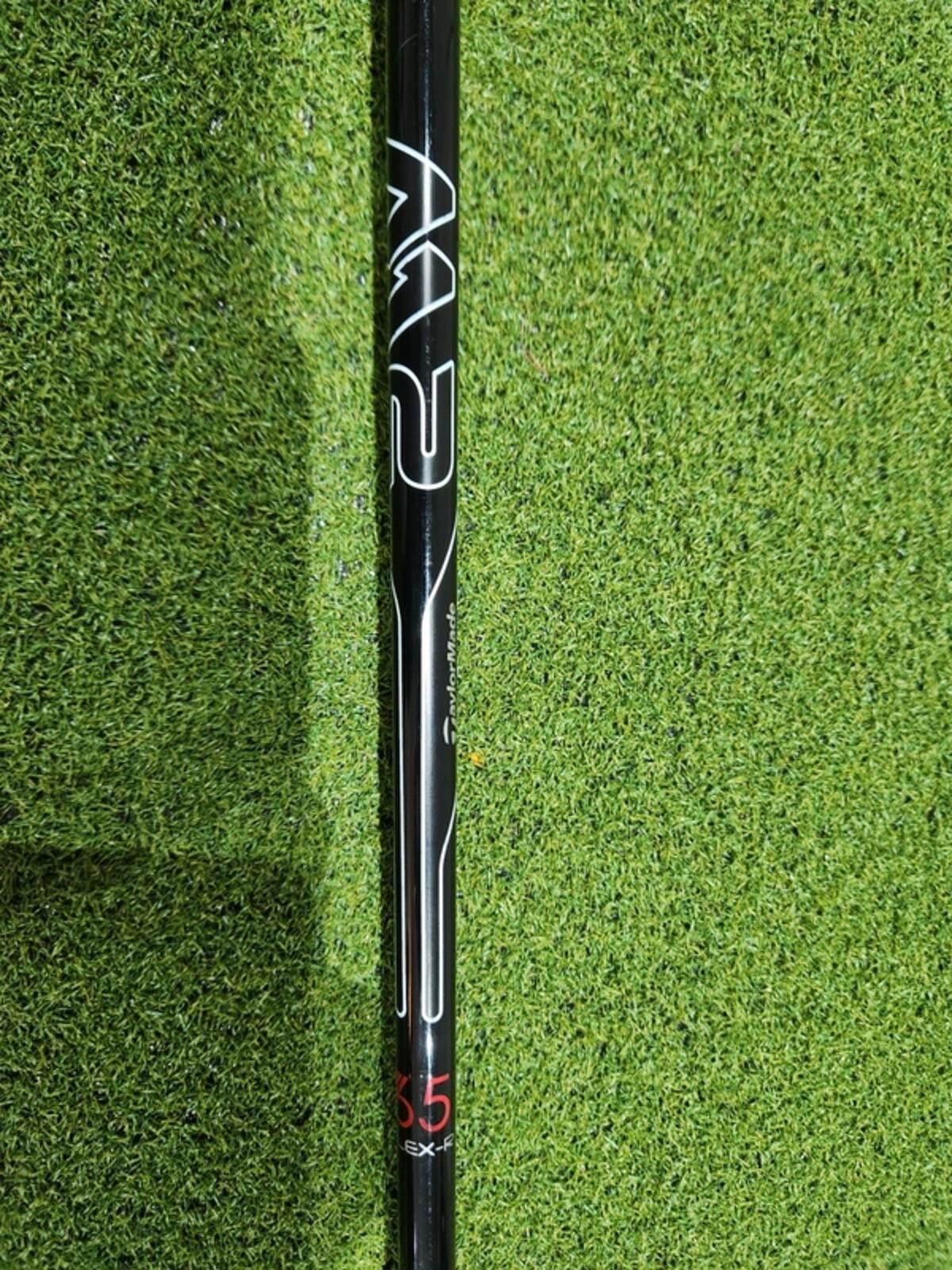 TaylorMade M2 #3 Hybrid - 19° Loft - Men's RH - Regular Flex