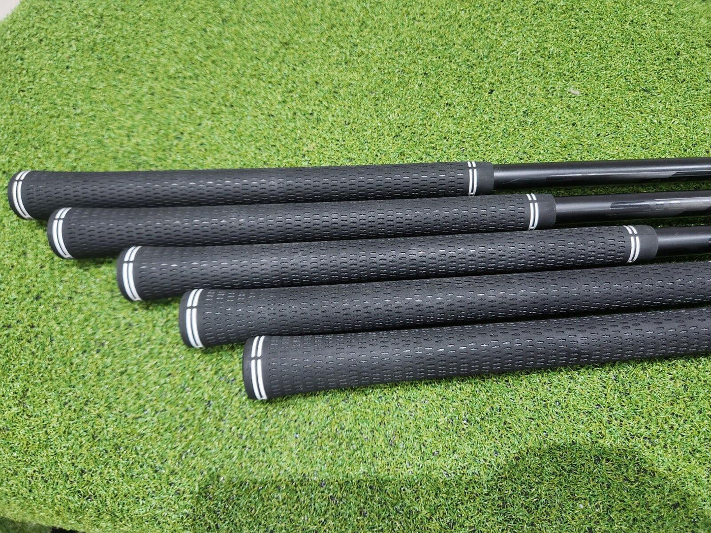 PING G425 Golf Iron Set - 5i-9i - Men's RH - Regular Flex - Black Dot