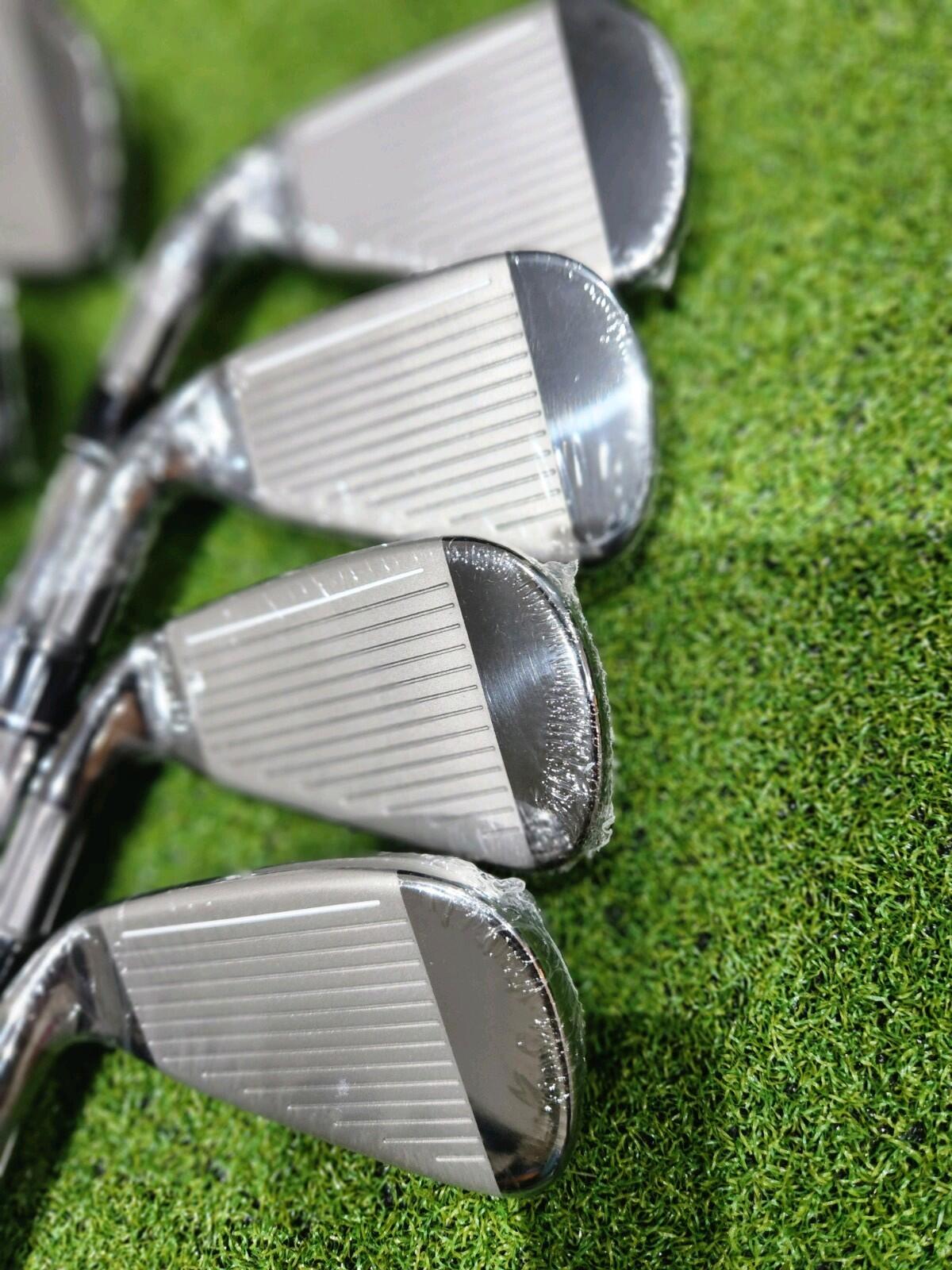 NEW TaylorMade M2 Irons - 4-PW + AW - Men's RH - Regular Flex - FREE Headcovers