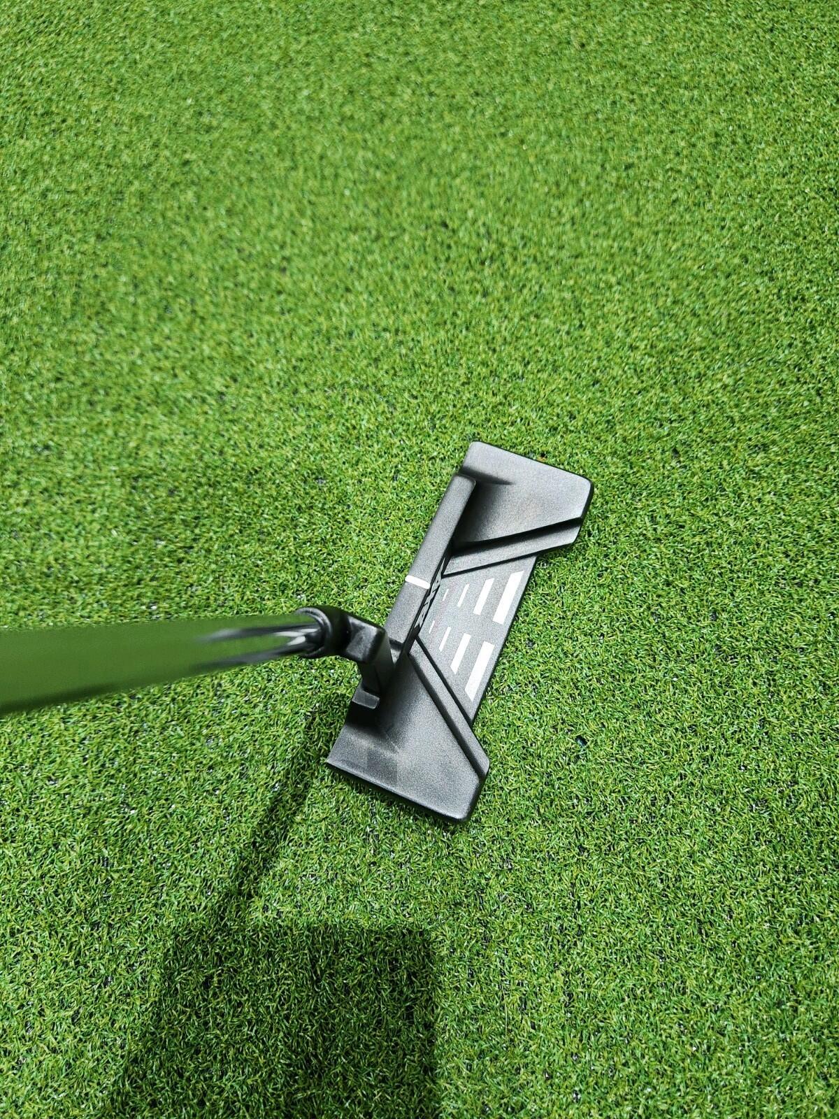 PXG 0211 Clydesdale Battle Ready Putter - 33" - Men's RH - Includes Headcover