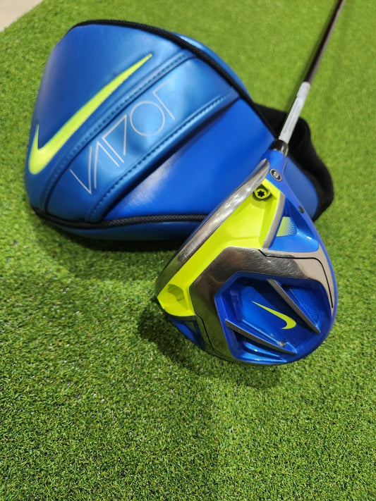 Nike Vapor Fly Golf Driver - 10.5° Adjustable Loft - Mens RH - Stiff Flex - MINT