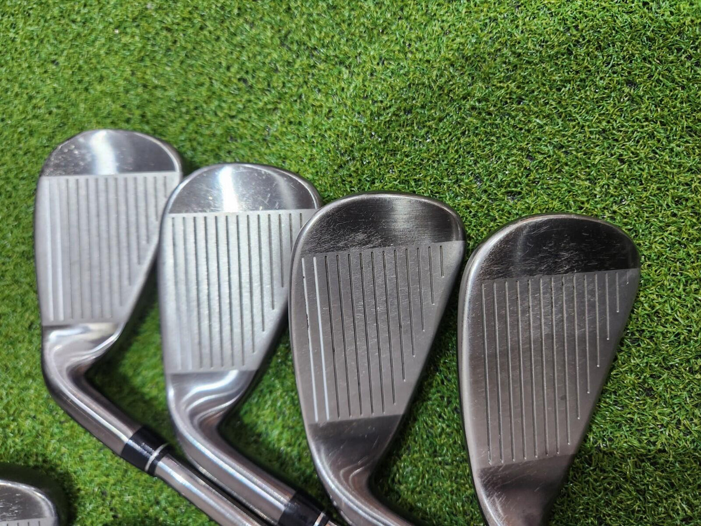 Callaway Big Bertha Irons - 4-PW+SW - Men's RH - Graphite Stiff Flex - New Grips