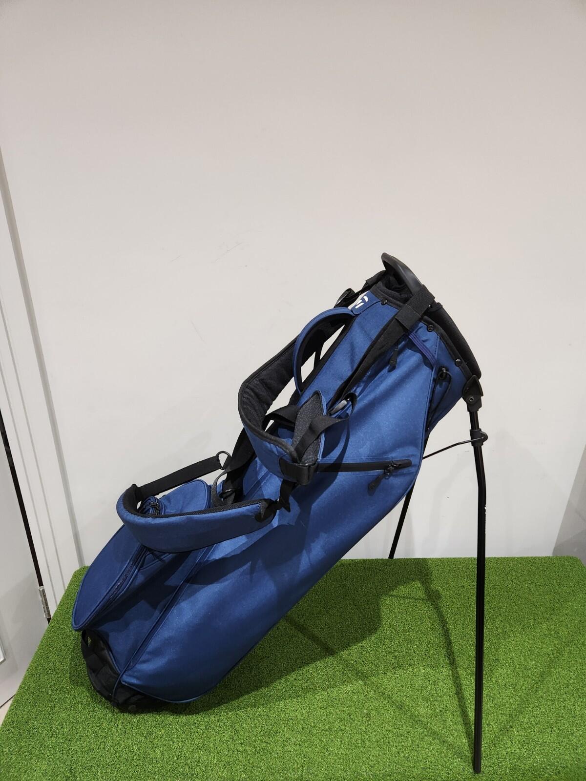 TaylorMade Flextech Golf Stand Bag - Navy Blue - Mint Condition